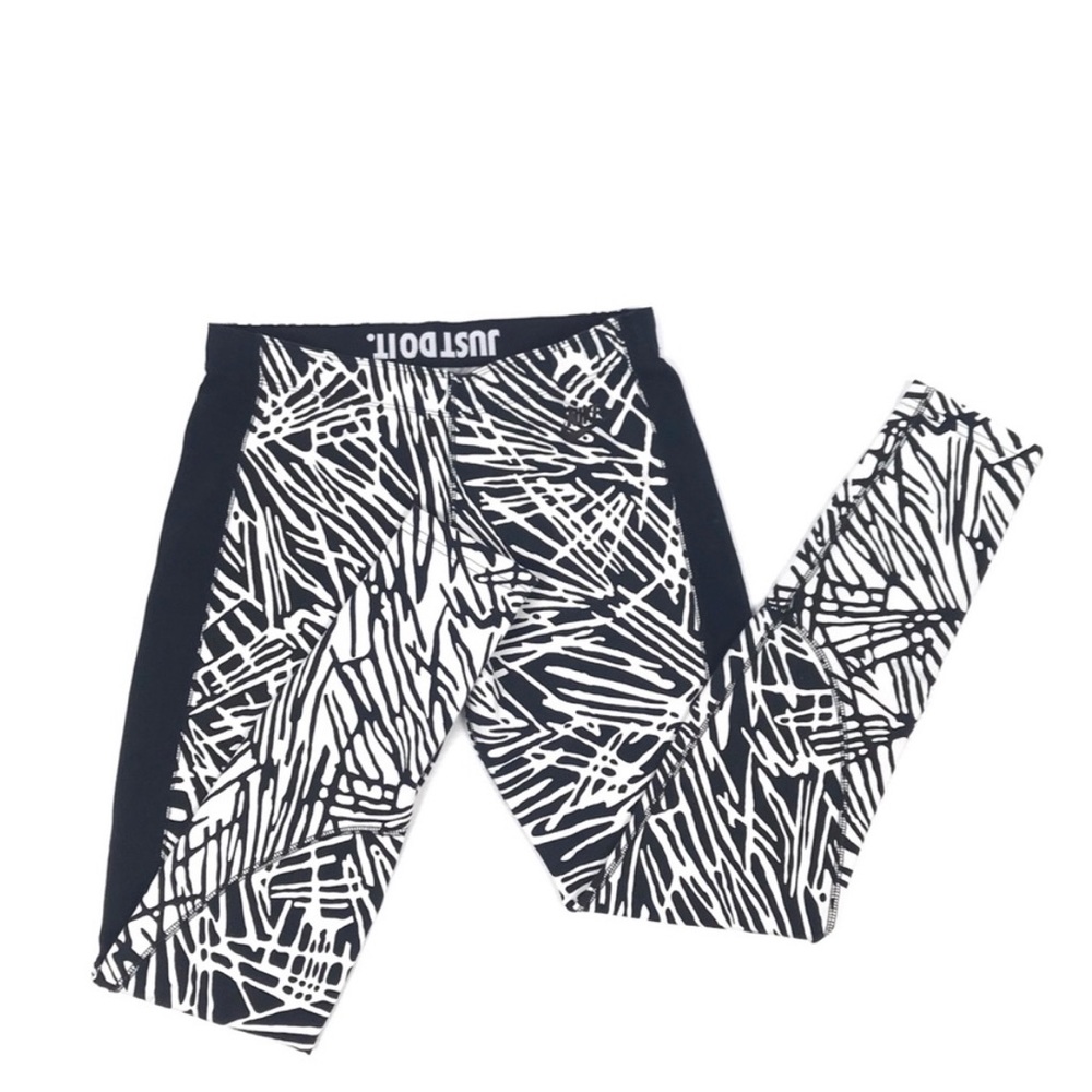 Nike Leg-A-See Printed Palm Tights